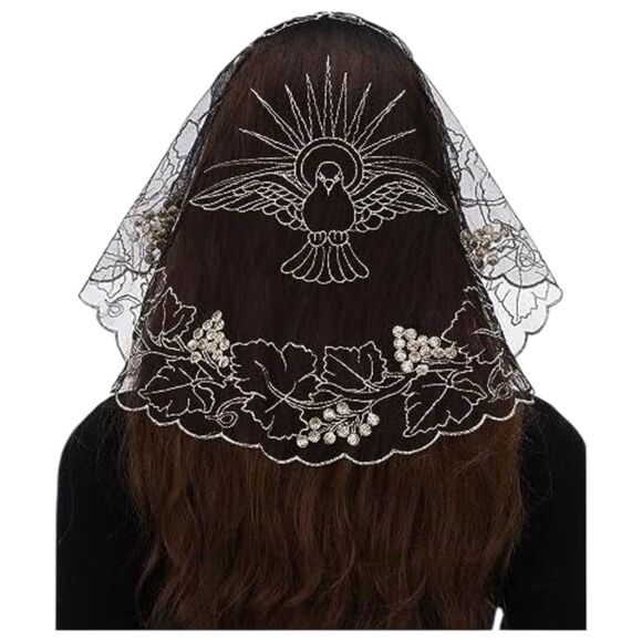 Bozidol Church Round Lace Veil - Grapevine Pattern - Prayer Veil 18" diameter - Picture 1 of 6